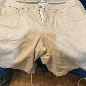 Mountain Khakis Men's Beige Jean Shorts classic fit